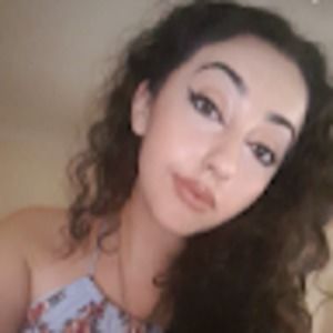 Meet your Posher, Daniella